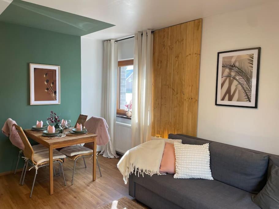 Cozy Wilkipartment Bis 4 Pers - Hund - Netflix - Wlan - Wintergarten - Coffeebar - Popcorn Verl Εξωτερικό φωτογραφία